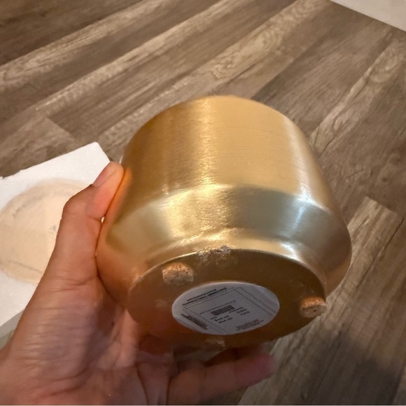 New in box! Large Anthropologie candle.
Amber Topaz. - Picture 7 of 9